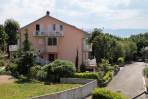 Apartments and rooms with parking space Njivice, Krk - 5398